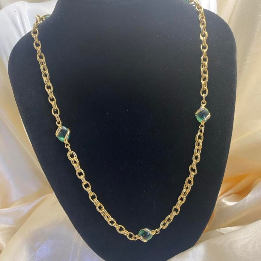 Vintage Korea Gold Tone Necklace Emerald Green Glass Bead Station Chain 70s